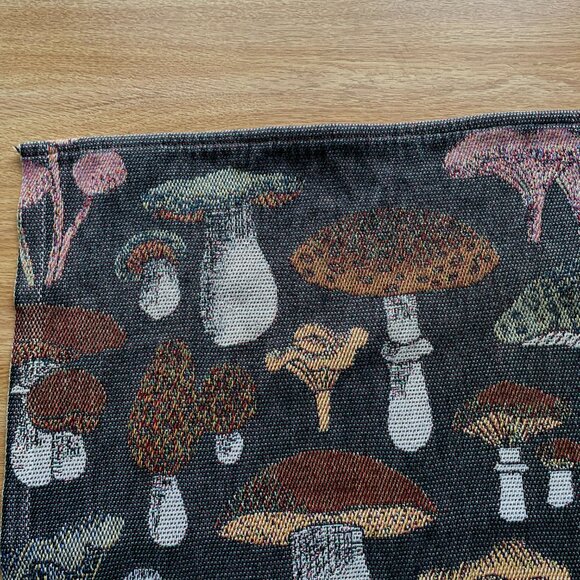 Ekelund 100% Cotton Svamprik Towel 16" x 24" - Picture 4 of 10